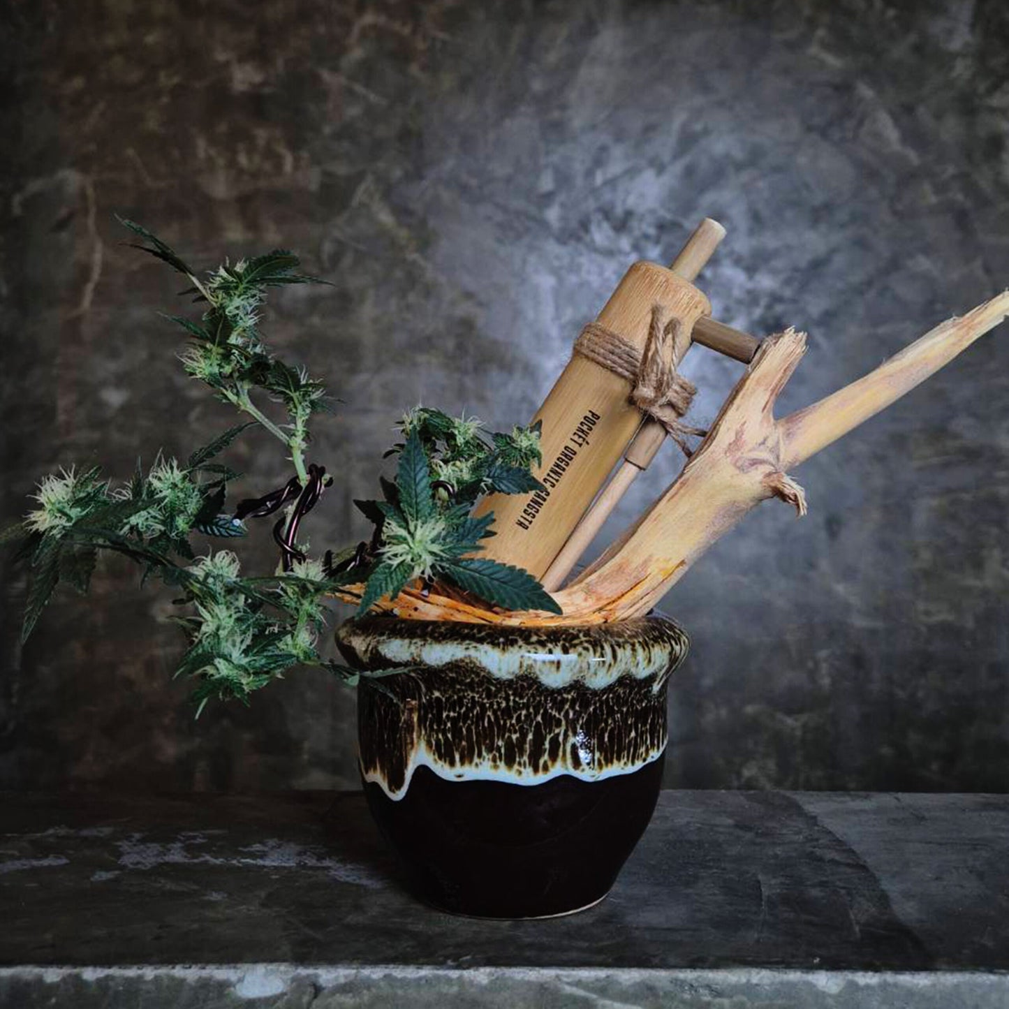 Pocket Organic Gangsta - Aroi Mak Water Pipe 手工竹製水煙壺