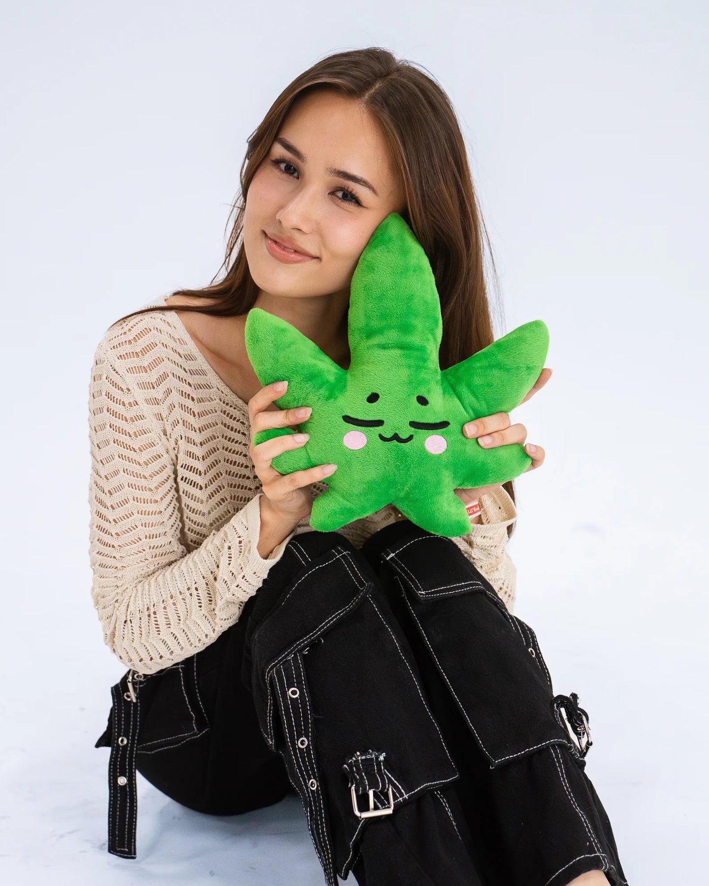 Lil Buds - 大麻葉娃娃 Lil Cha